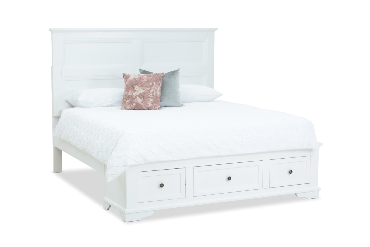 CHANELLE King Bed – image 4 of 6