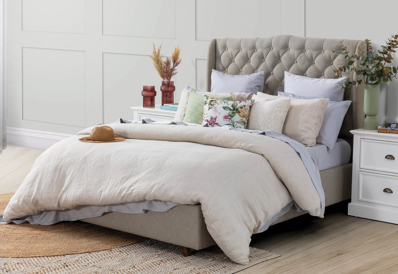 ARAGON Fabric Queen Bed – image 5 of 6