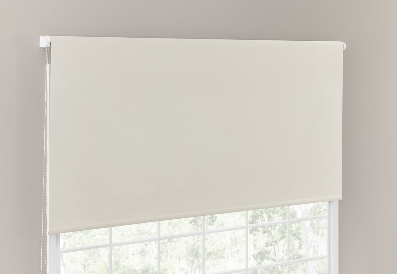 LOFT (Basford) Block Out Roller Blind 150 x 210cm (4PC) – image 4 of 4