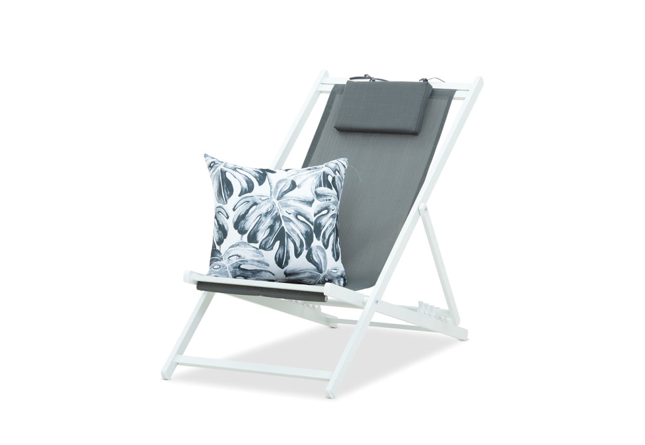 CRYSTAL BAY Deck Chair – image 11 of 20