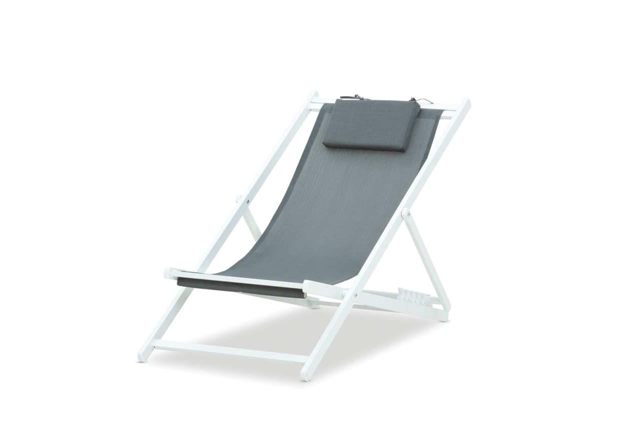CRYSTAL BAY Deck Chair – image 15 of 20