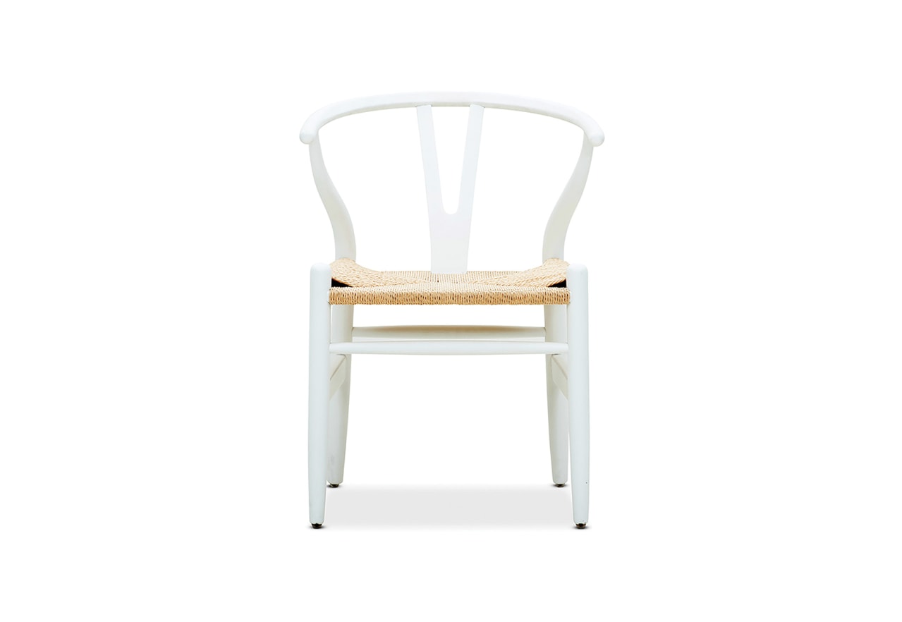 WISHBONE REPLICA MKII Dining Chair – image 1 of 3