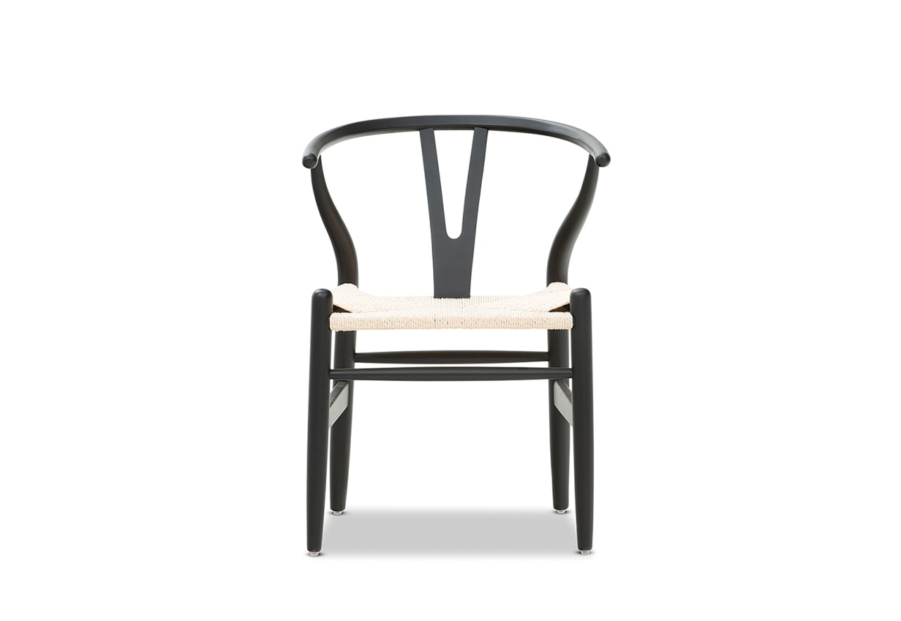 WISHBONE REPLICA MKII Dining Chair – image 1 of 3