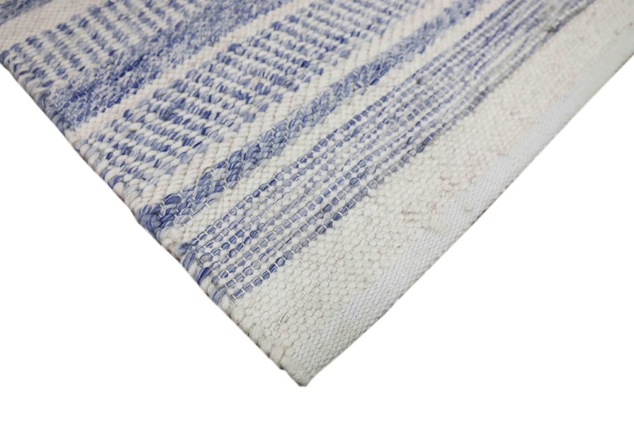 KALMIA Hand Woven Rug – image 3 of 4
