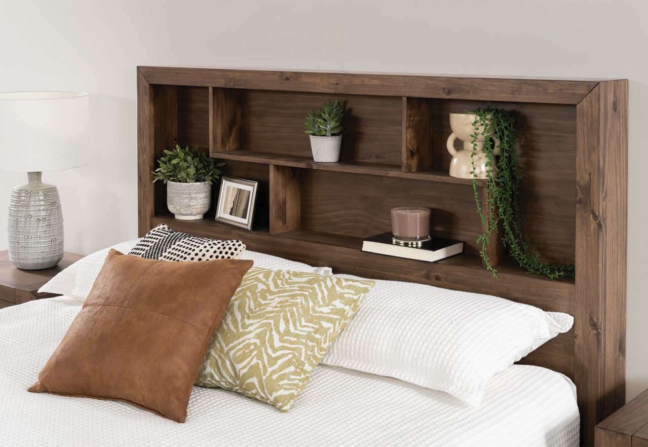 BROOKHAVEN King Bed – image 8 of 10