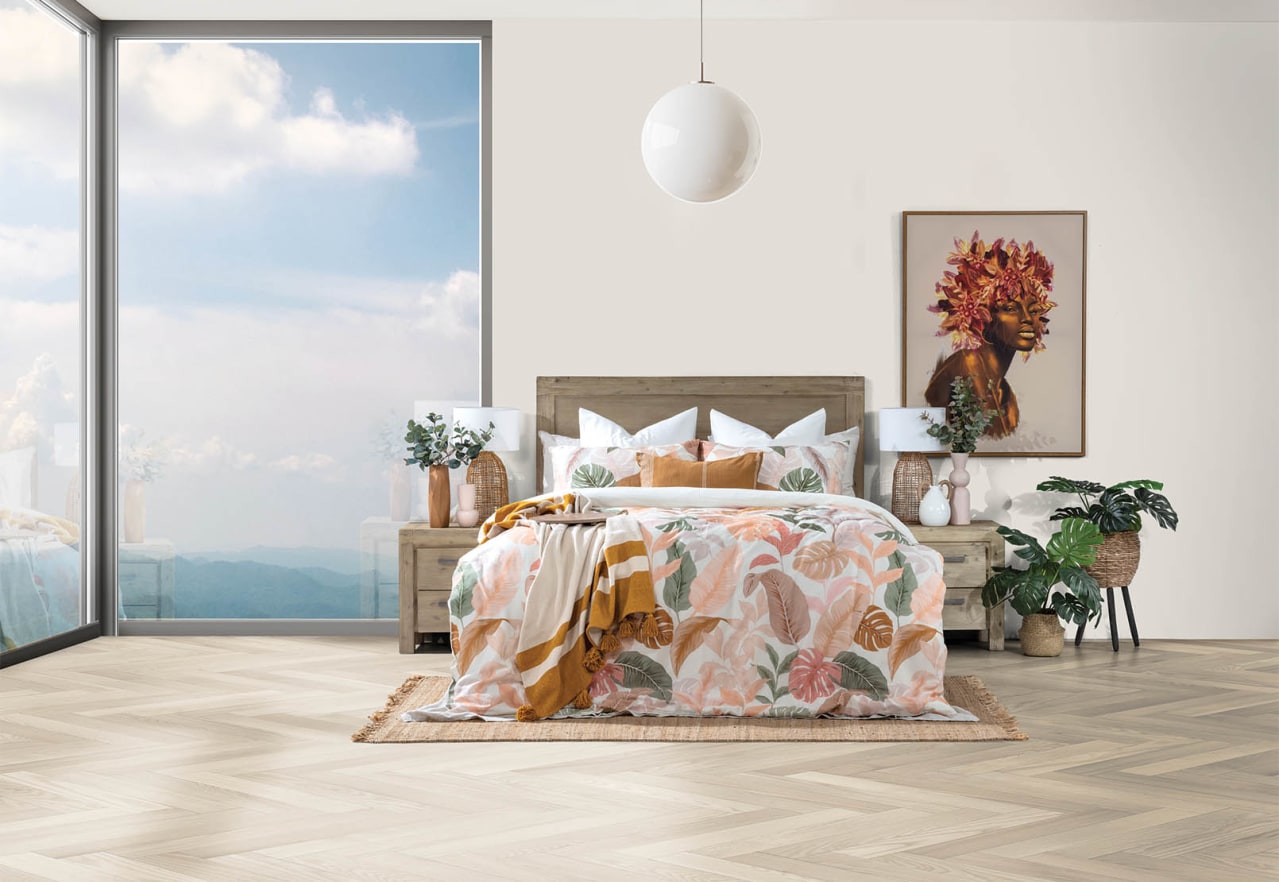 REETA Queen Quilt Cover Set – image 1 of 3