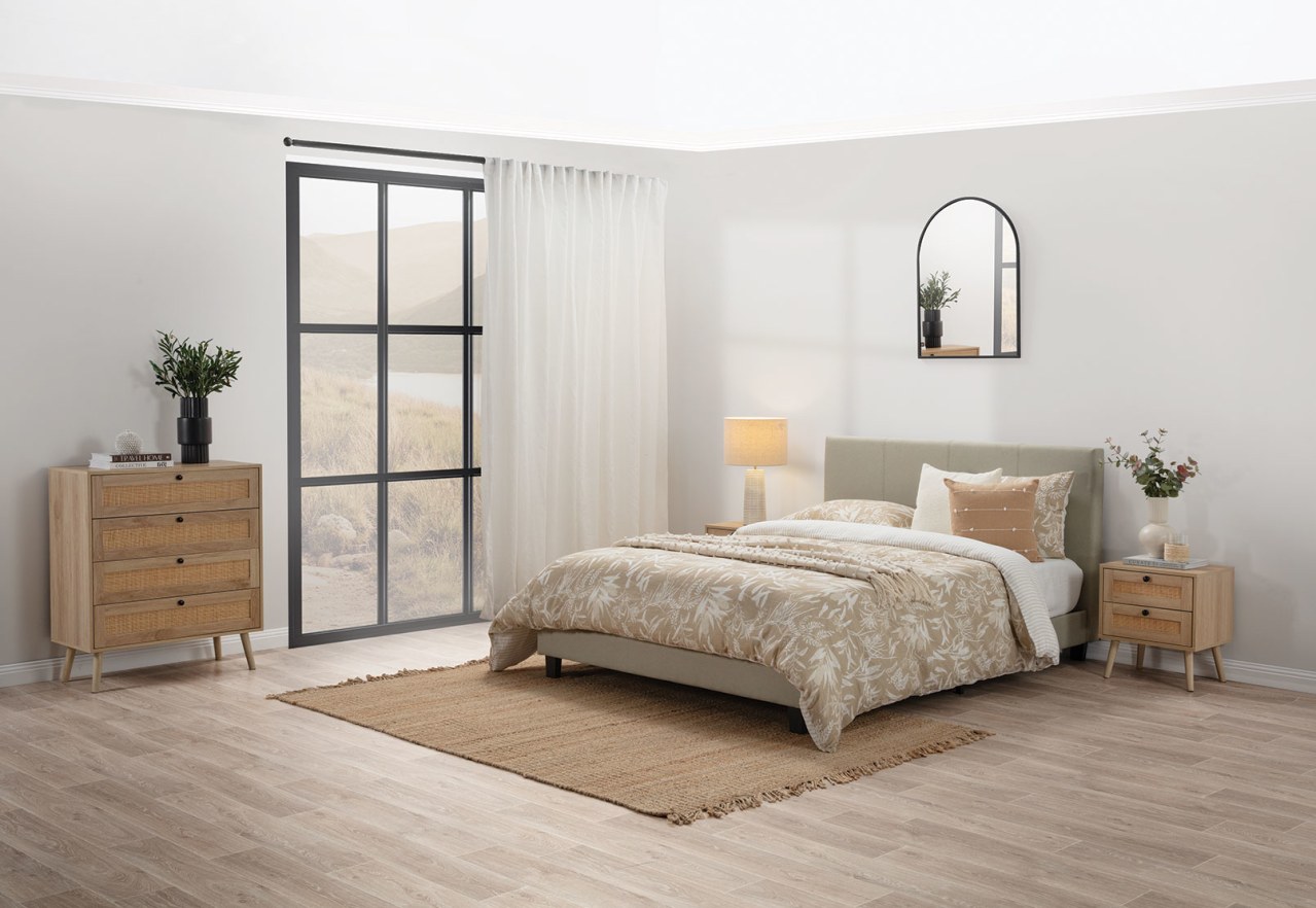 ROLLINS Queen Bed – image 10 of 12
