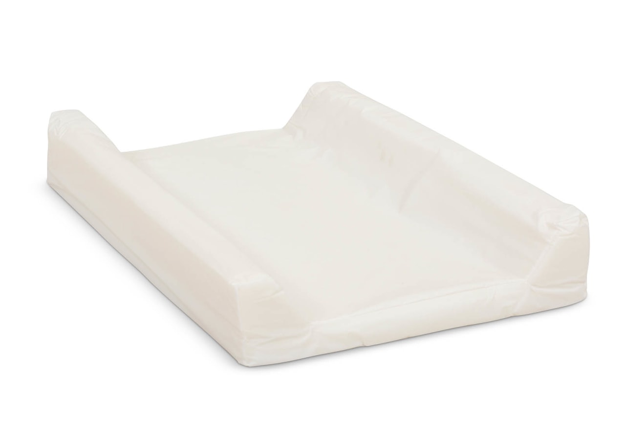 MADELYN Change Table with Change Pad – image 7 of 10