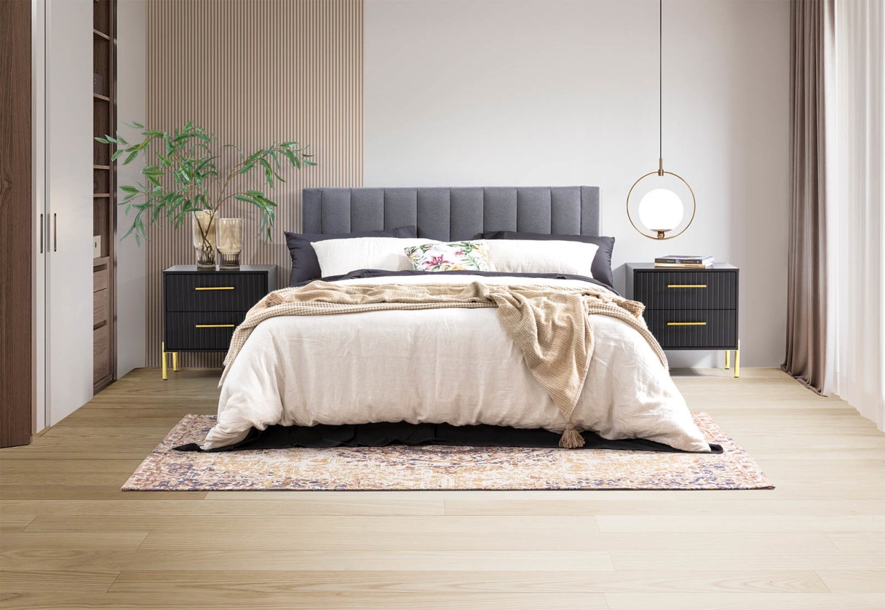 BISHOP Queen Bed – image 2 of 13