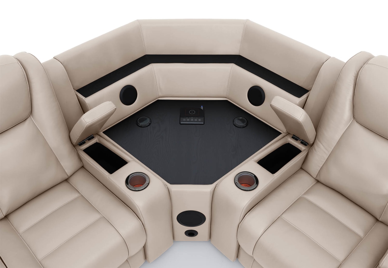 SENTINAL MK2 LEATHER 4 Piece Corner with LHF Console – image 6 of 10