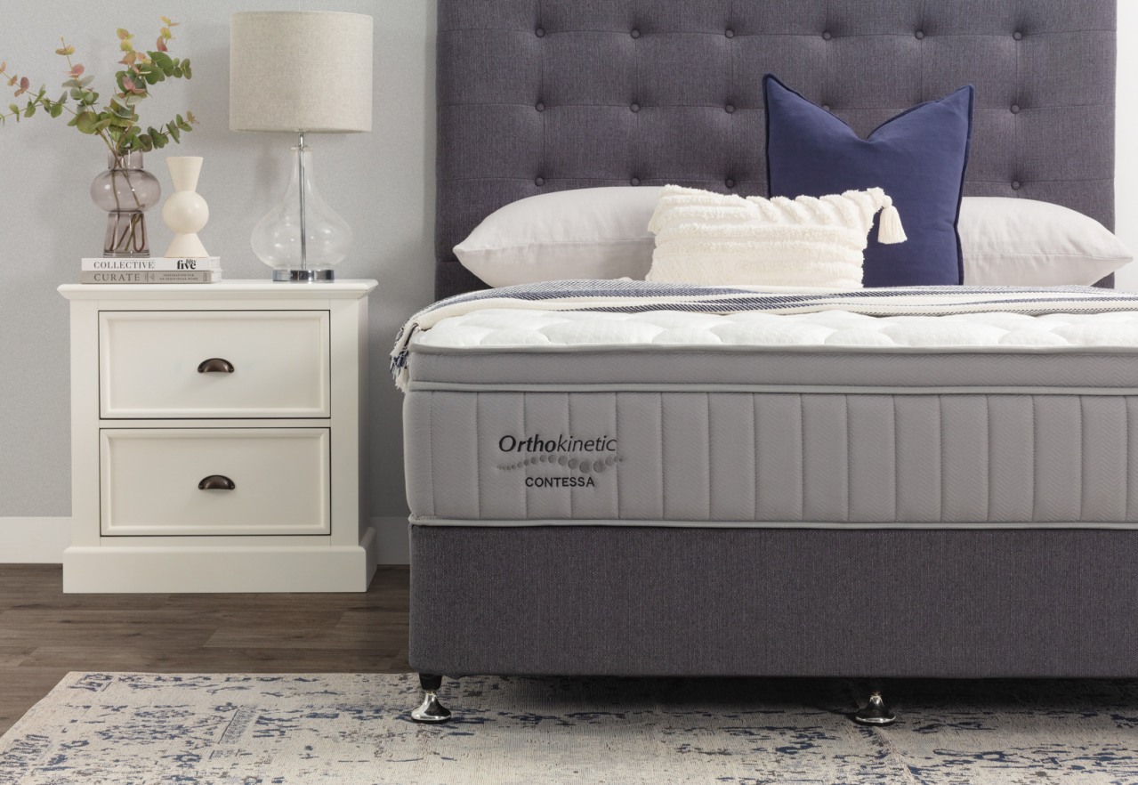 CONTESSA King Mattress – image 9 of 10
