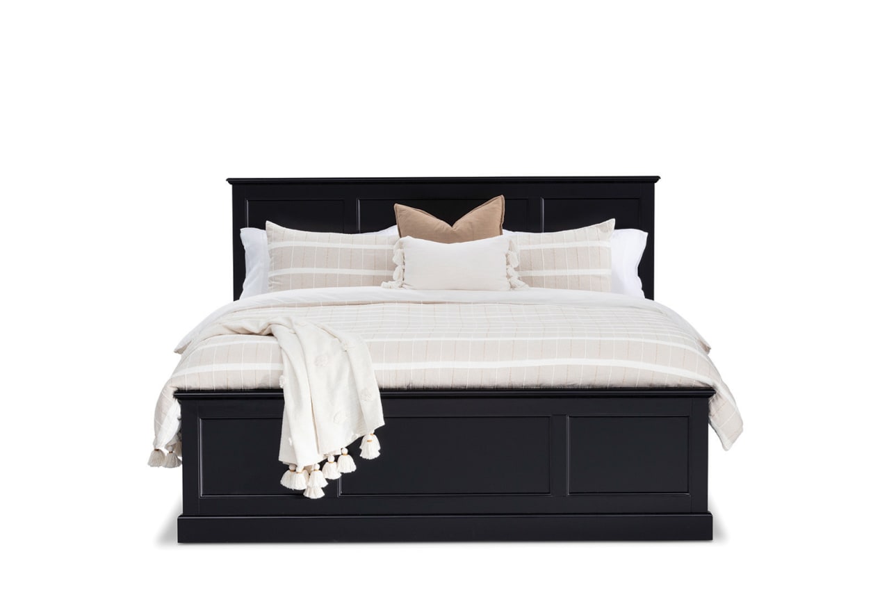 CHRYSTELLE King Bed – image 4 of 7