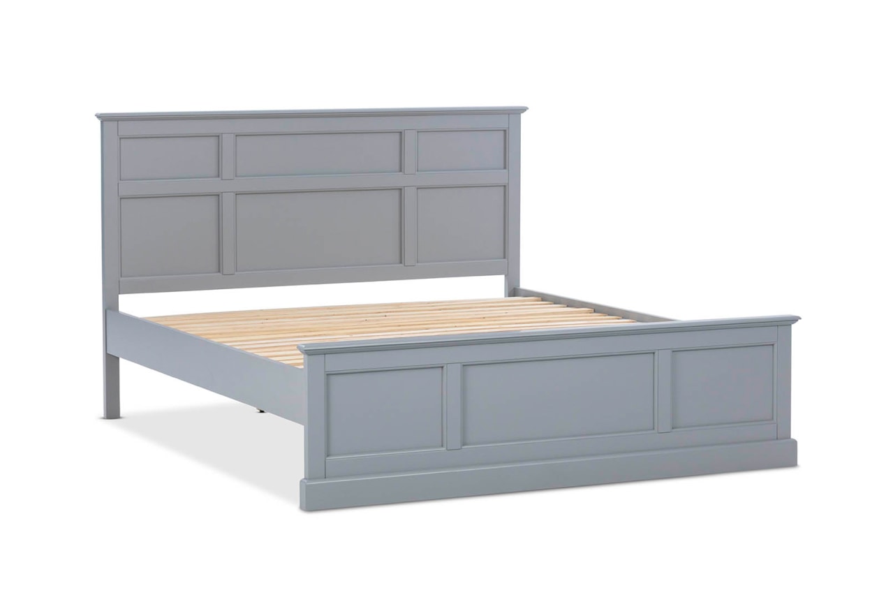 CHRYSTELLE King Bed – image 4 of 6