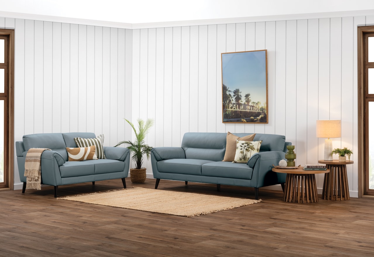 LYDIA LEATHER 3 Seater (Leather) – image 4 of 5