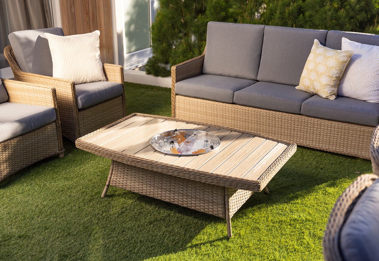LUAU 4 Piece Outdoor Lounge Setting – image 14 of 17