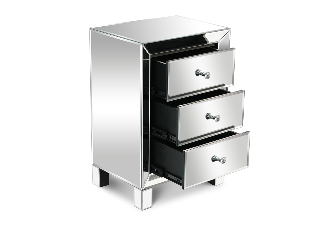 SAN ROQUE 3 Drawer Bedside – image 4 of 5