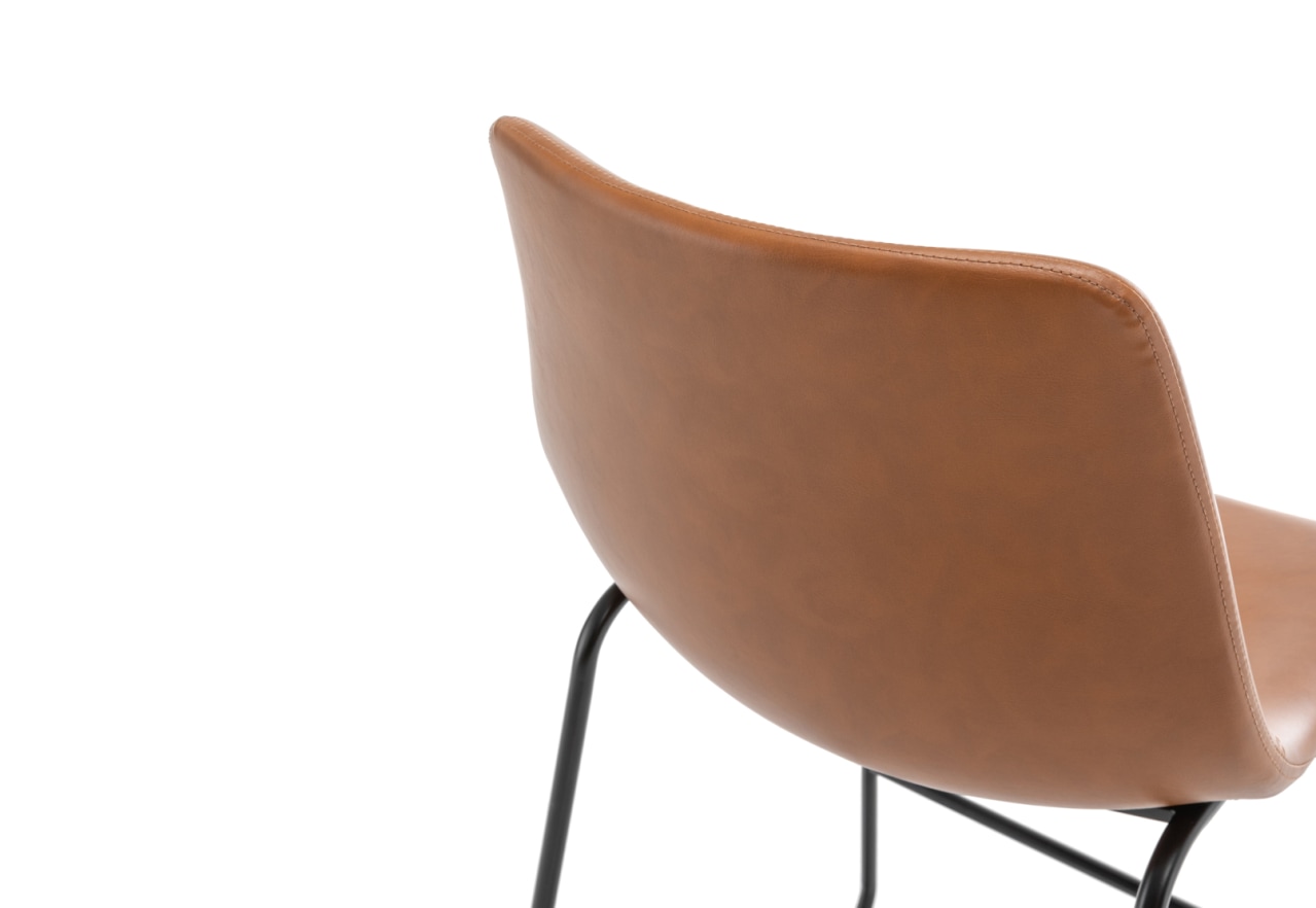 BENDER Set of 2 Bar Stools – image 10 of 11