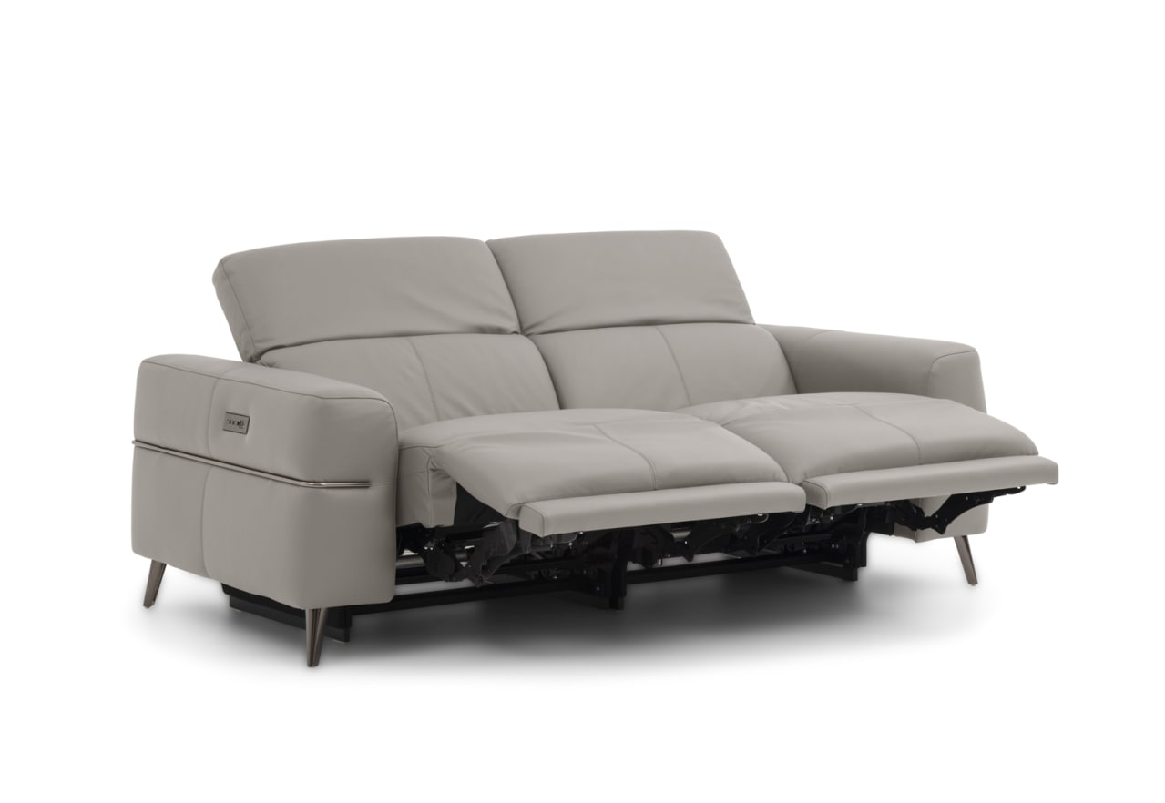 SERAFINI LEATHER 2.5 Seater with Inbuilt Electric Recliners – image 7 of 16