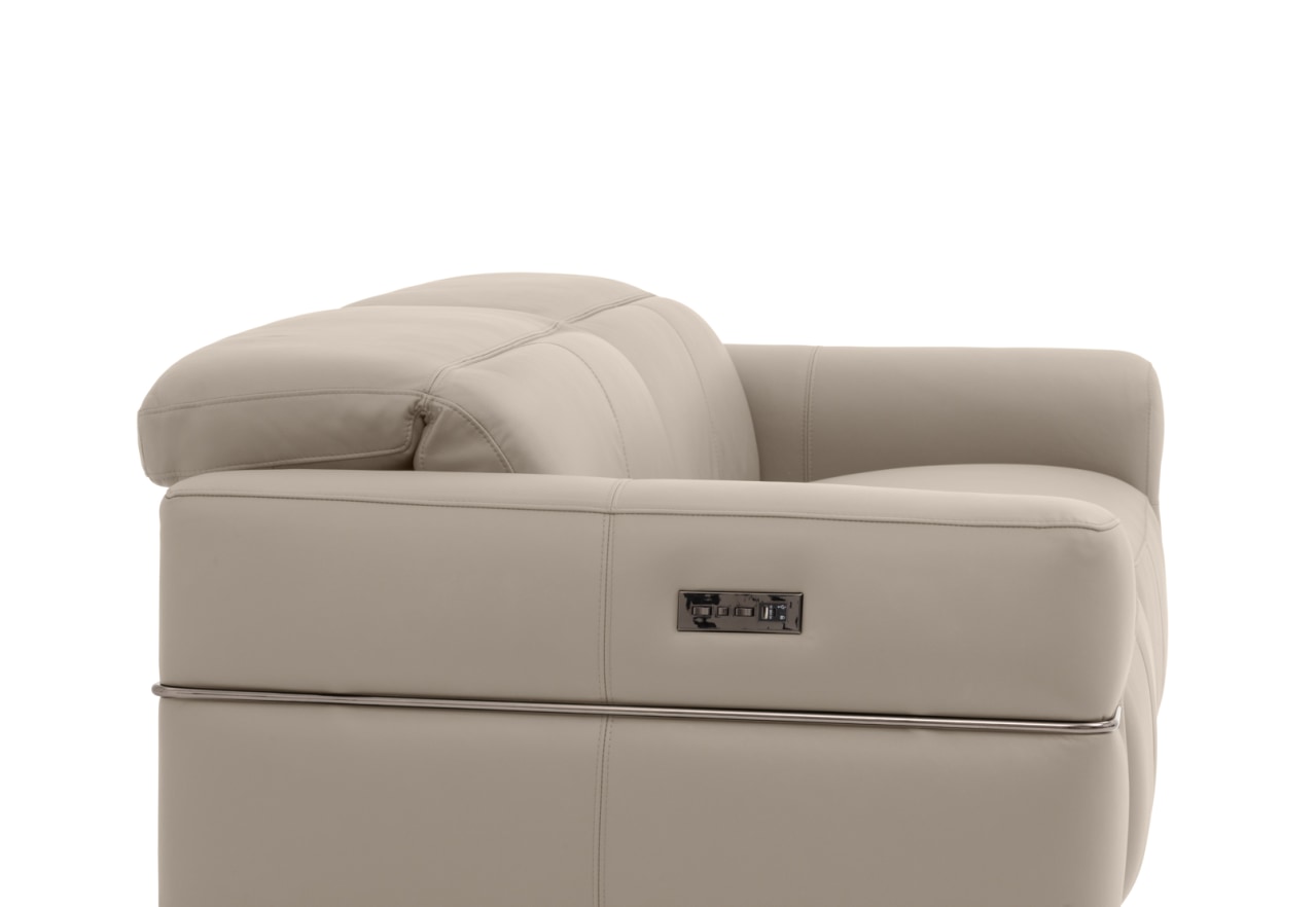 SERAFINI LEATHER 2.5 Seater with Inbuilt Electric Recliners – image 10 of 16