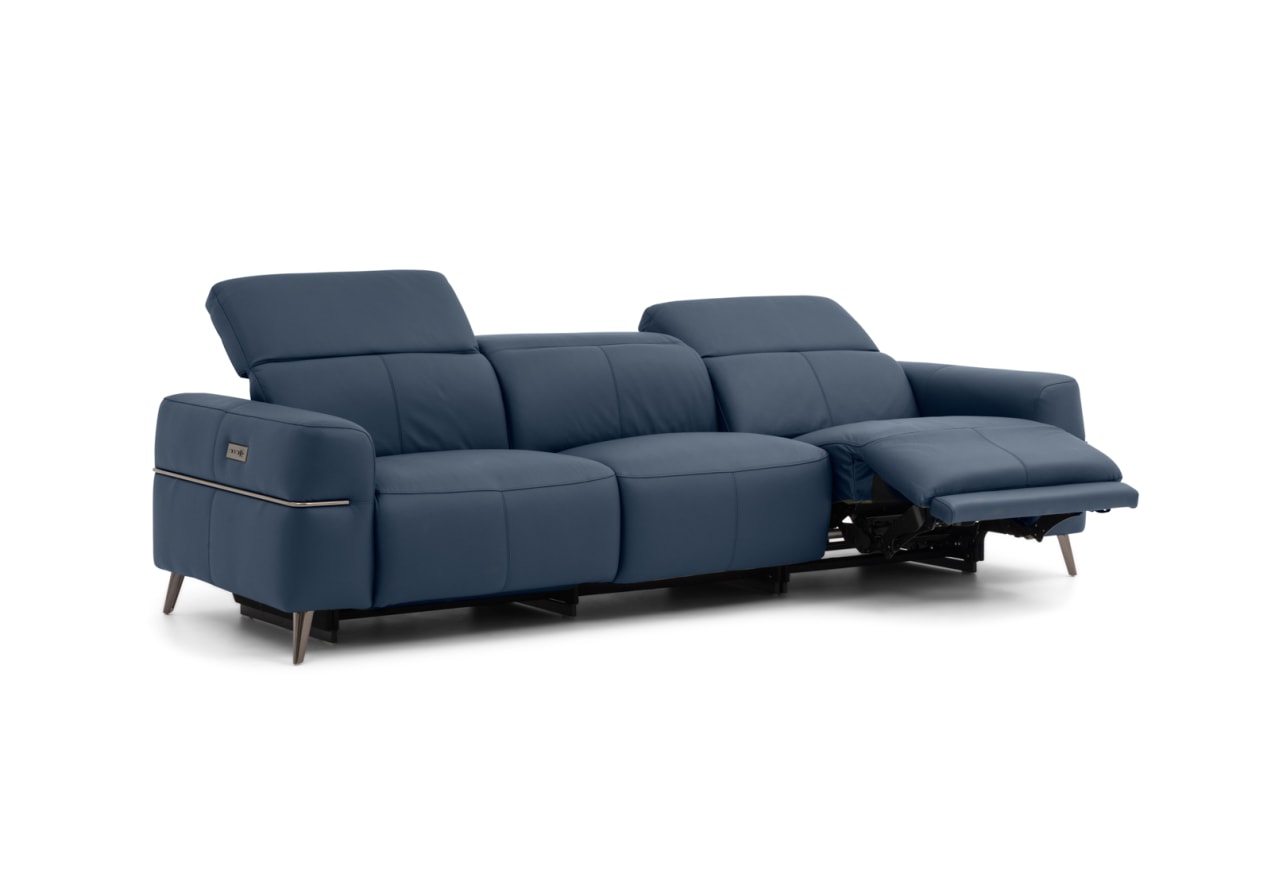 SERAFINI LEATHER 3.5 Seater with 2 Inbuilt Electric Recliners – image 4 of 16