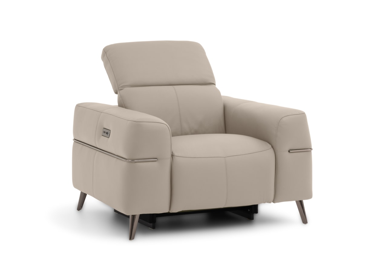 SERAFINI LEATHER Electric Recliner – image 3 of 15