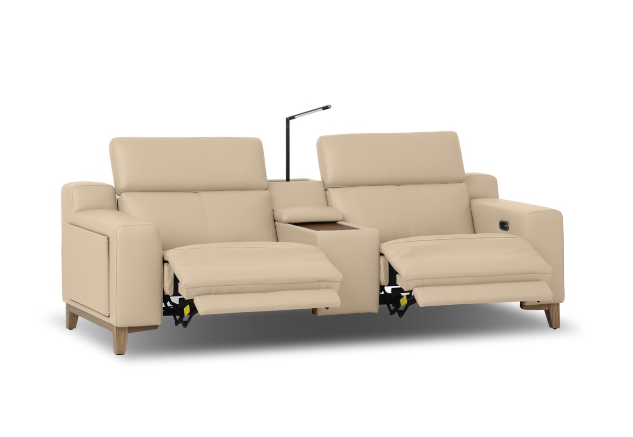 GAGE LEATHER 2S with Inbuilt Electric Recliners and Console – image 6 of 11