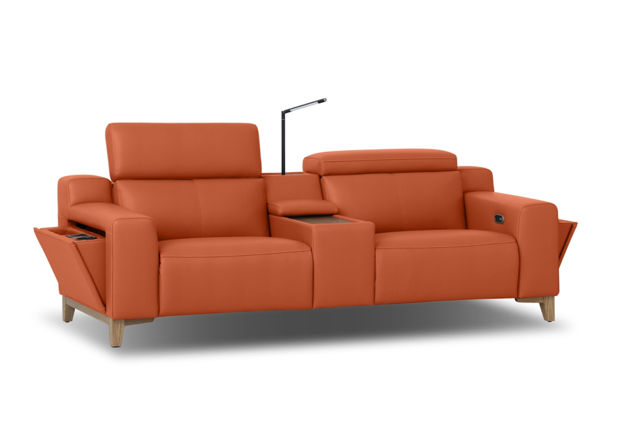 GAGE LEATHER 2S with Inbuilt Electric Recliners and Console – image 4 of 11