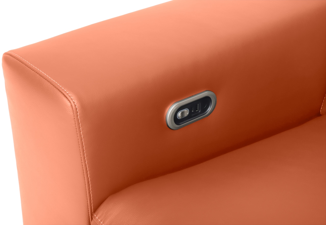 GAGE LEATHER Corner Lounge with 2 Inbuilt Electric Recliners – image 7 of 10