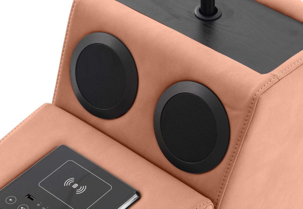 LEANDRO Cinema Console – image 7 of 10