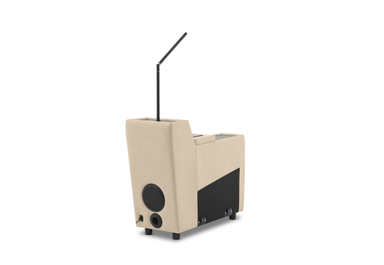 LEANDRO Cinema Console – image 4 of 10