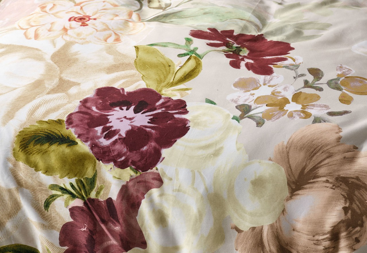 ROSAL Queen Bed Quilt Cover Set – image 4 of 4