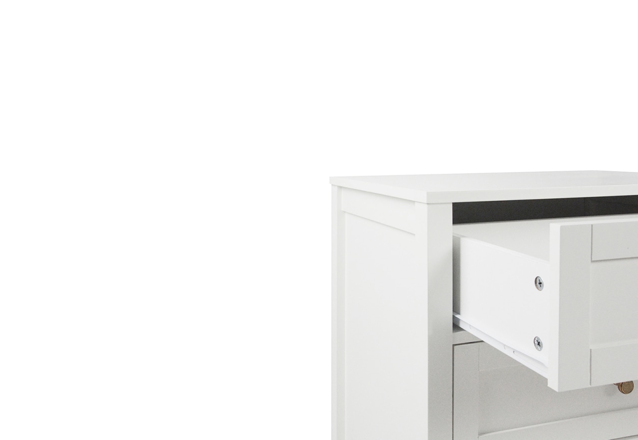 ROBERTSON 3 Drawer Bedside – image 5 of 8