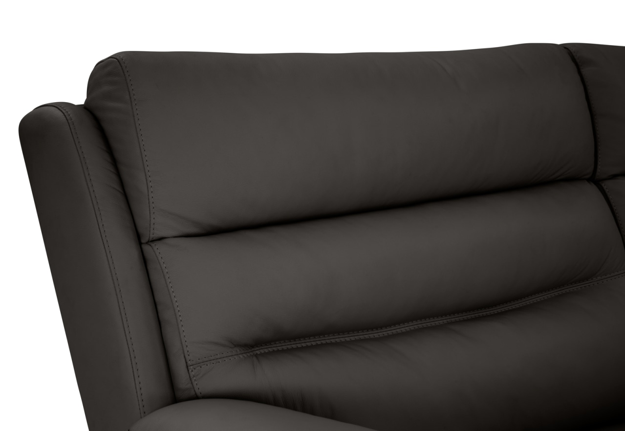 BEARMAN LEATHER 3 Seater Recliners – image 6 of 9