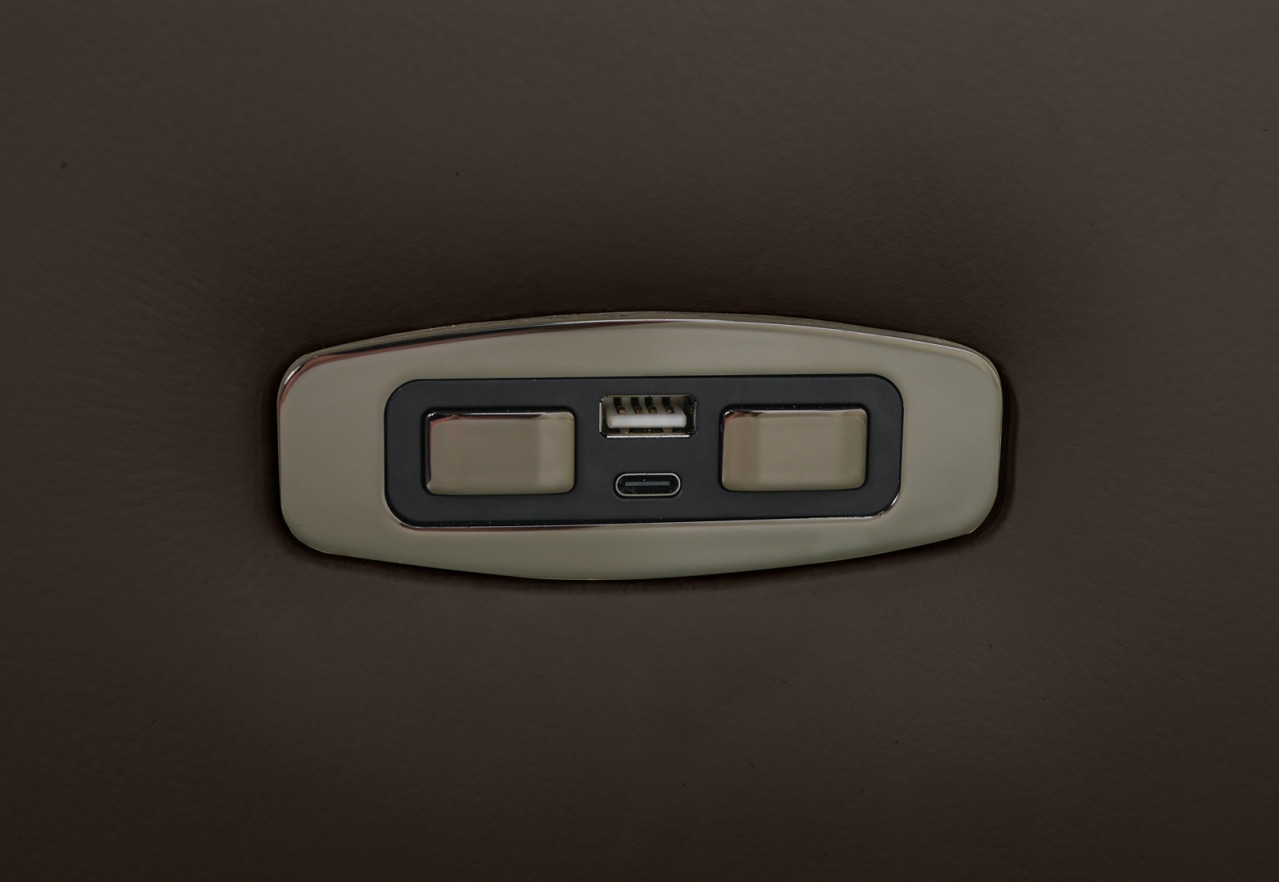 ALCINA LEATHER 4 Seater Theatre Suite – image 10 of 11