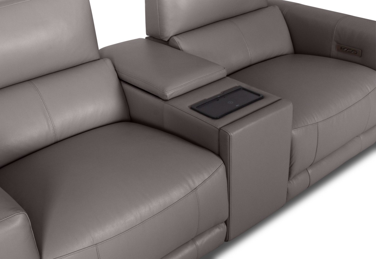 CHICAGO LEATHER 2 Seater Electric Recliner with 1 Console – image 8 of 10