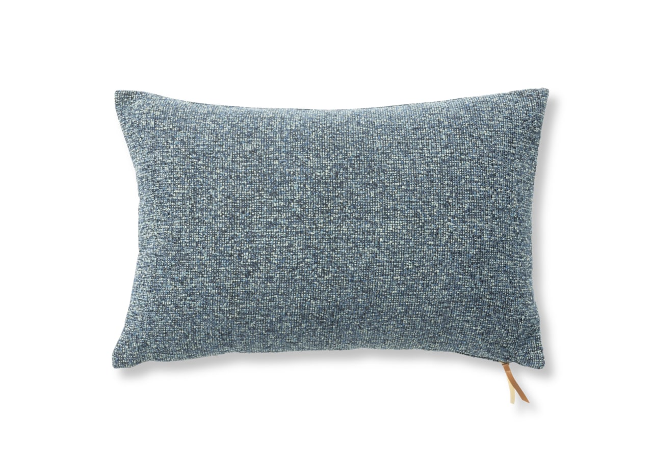 FLUFFORA Cushion 40x60CM – image 1 of 2