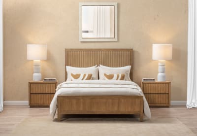 THORIN Queen Bed