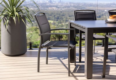 NAVITI Outdoor Dining Chair