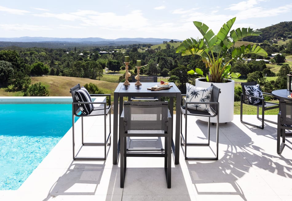 What To Consider When Choosing The Perfect Outdoor Furniture