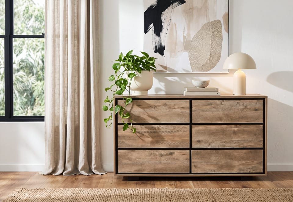 NICHOLSON 6 Drawer Dresser