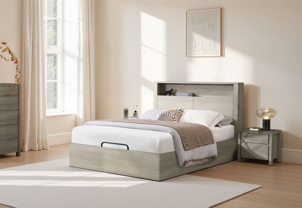 ARMOY Queen Bed