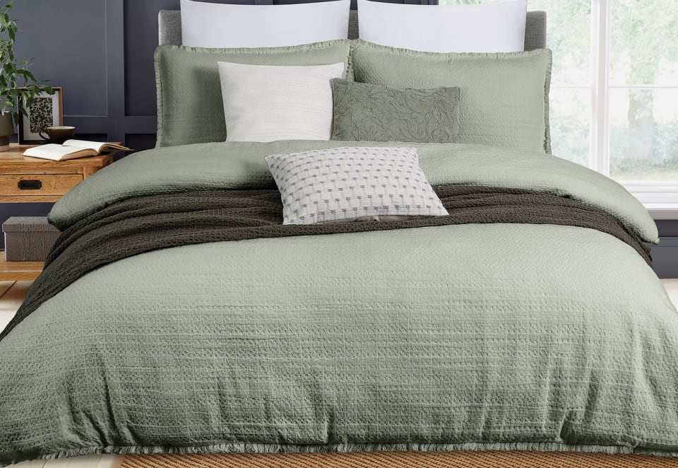 OLIVRA Queen Bed Quilt Cover Set