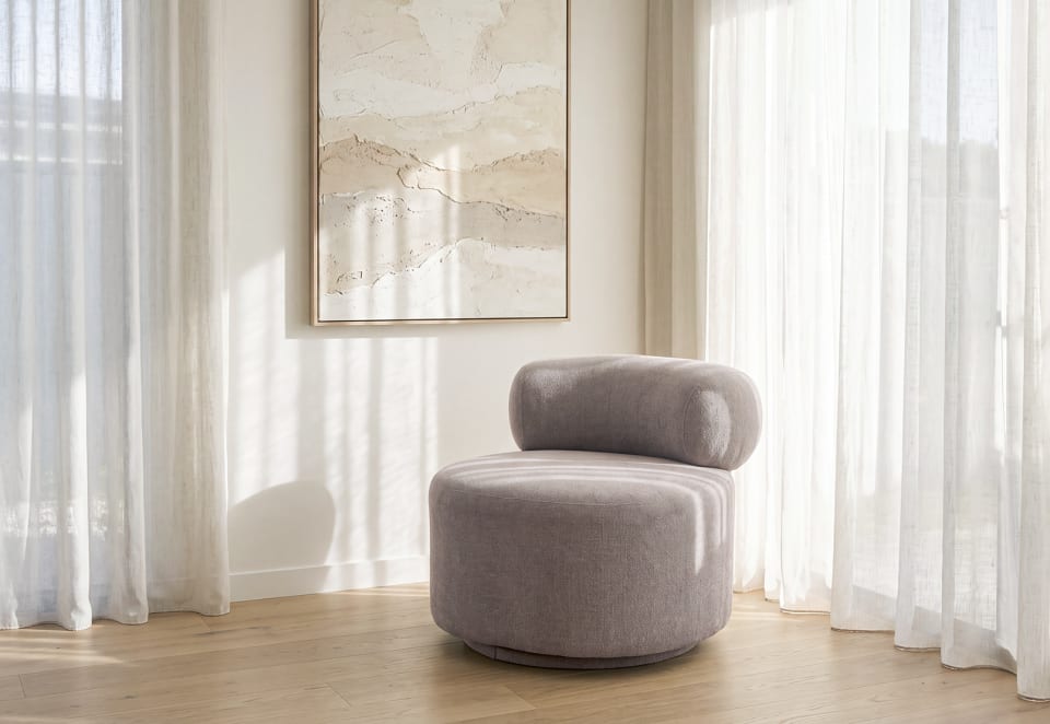 AURUNCA Swivel Accent Chair