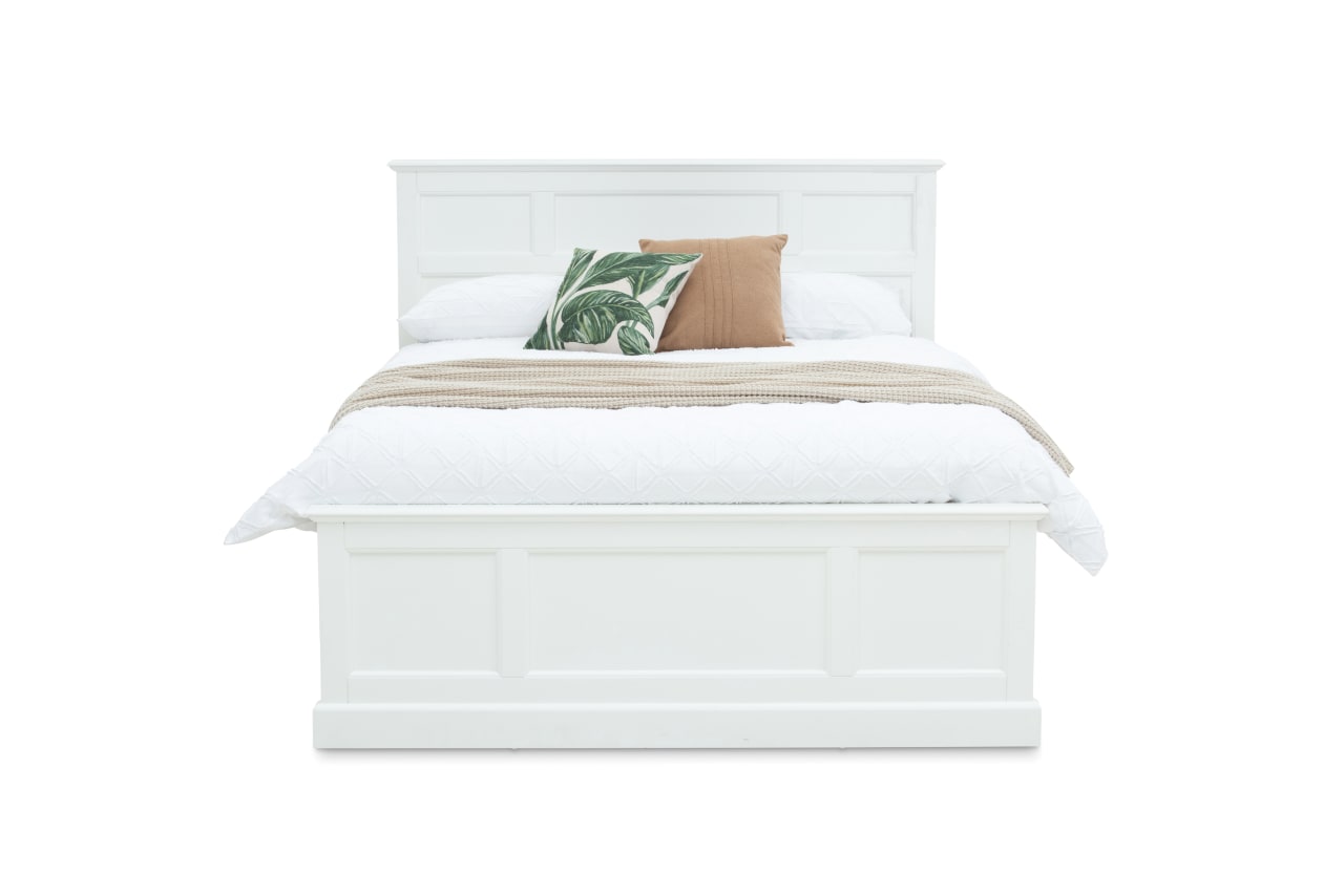 CHRYSTELLE King Bed – image 2 of 5
