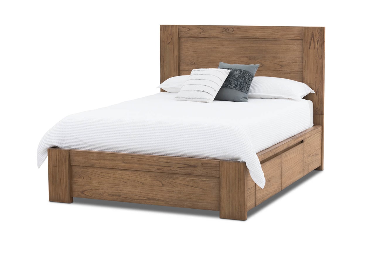 ROMULUS King Bed – image 2 of 4