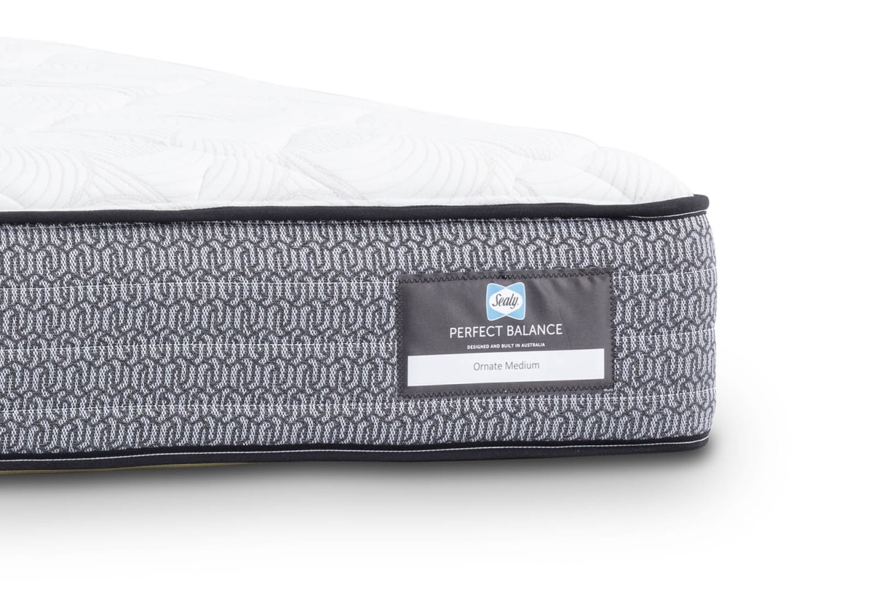 PERFECT BALANCE ORNATE Double Mattress – image 1 of 4