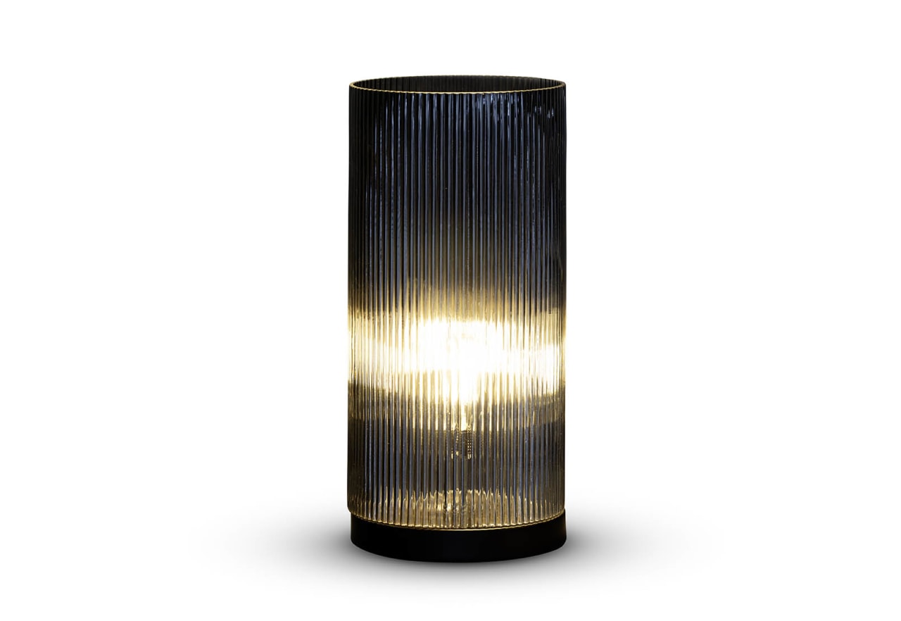 VANYA Table Lamp – image 2 of 9