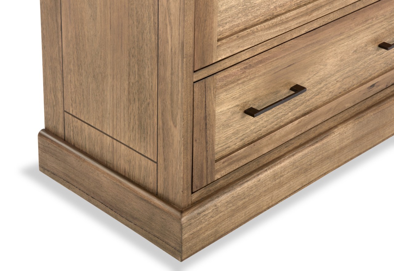 MATTEO Tall Chest – image 13 of 14