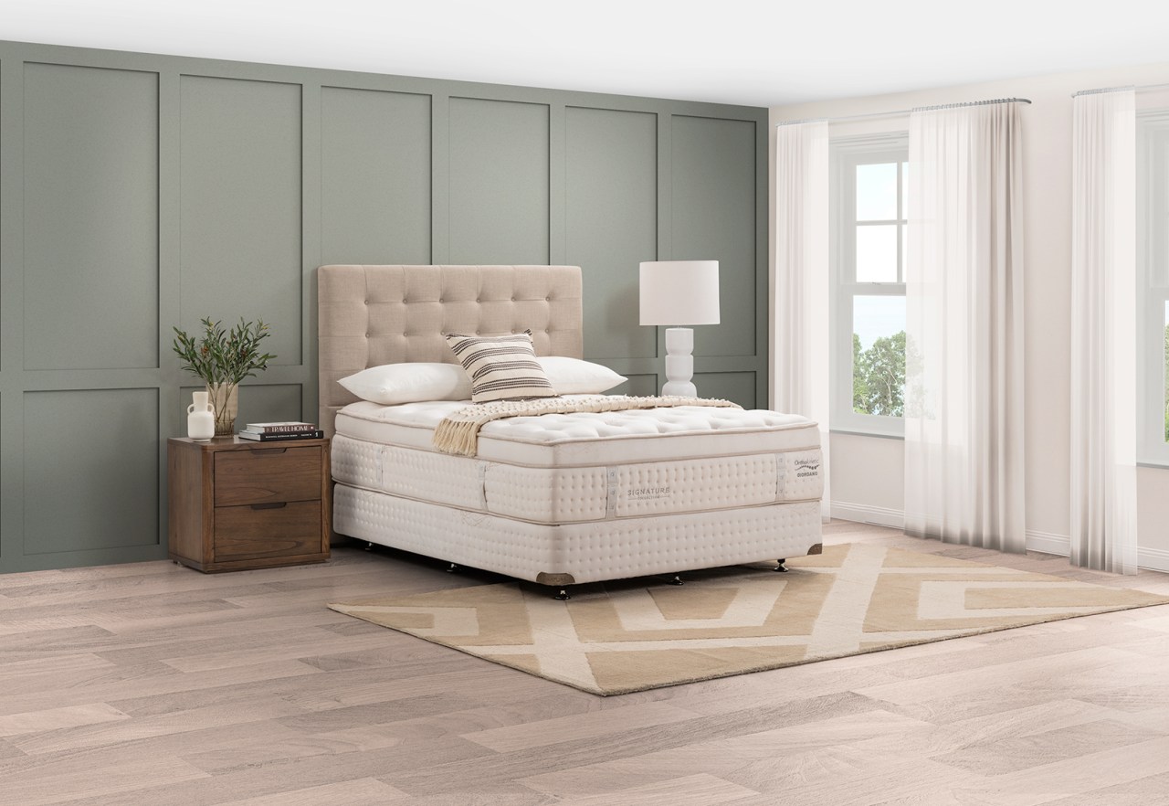 SIGNATURE GIORDANO Queen Mattress – image 9 of 10