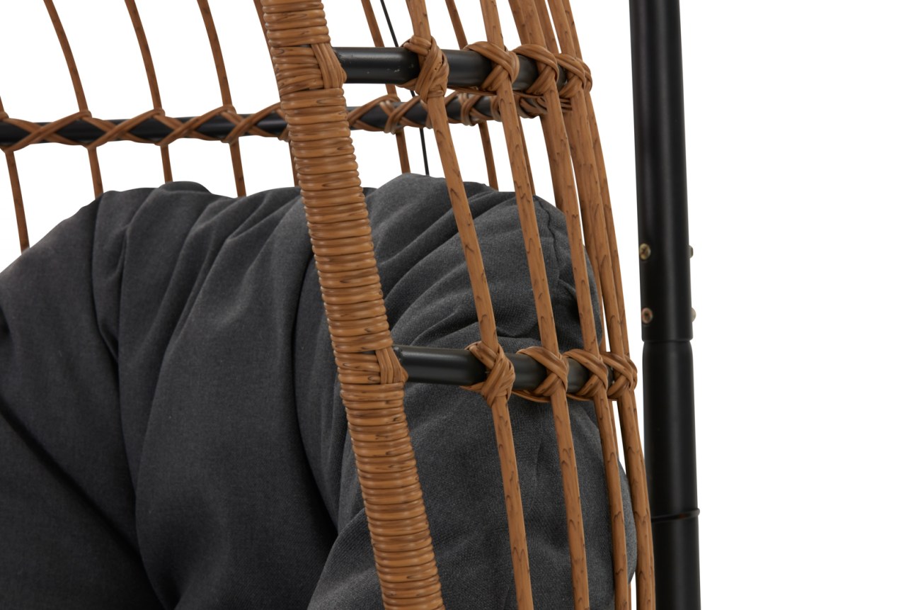 QWYNN Outdoor Hanging Chair – image 8 of 10